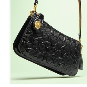 Coach Penn Shoulder bag in signature leather